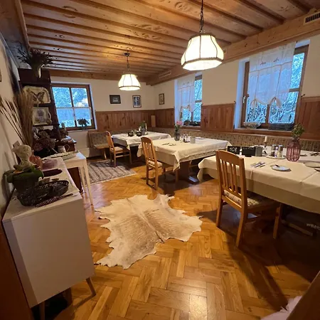 Blumegg 3* Hermagor-Pressegger See